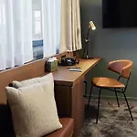 Le Bellune Paris
